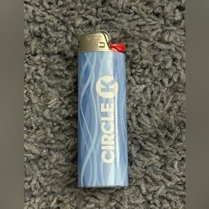 NWT Circle K blue squiggly lined lighter